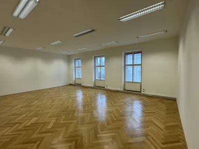 Gewerbeimmobilie mieten in Wien – 834 m², € 12.602 – Bild 2 von 20