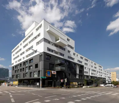 3-Zimmer-Wohnung mit Loggia, 103 m², Favoriten, Favoriten