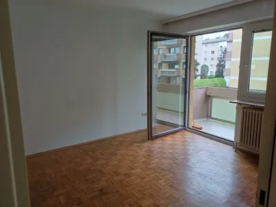 2-Zimmer-Wohnung mieten in Salzburg Stadt – 40 m², € 970 – Bild 2 von 6
