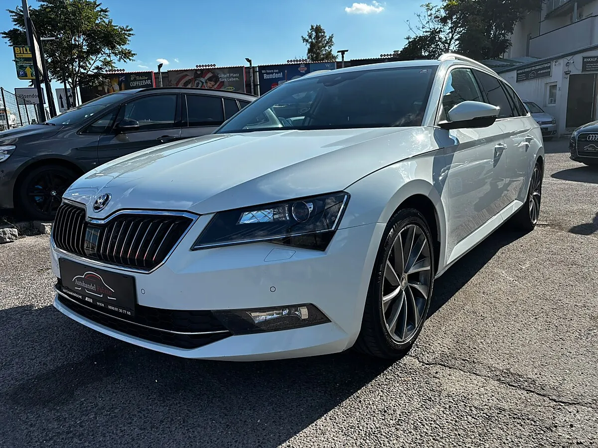 Skoda Superb Kombi 2,0 TDI 4x4 DSG L&K 190PS Leder to...