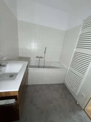 2-Zimmer-Wohnung mieten in Wels – 68 m², € 986 – Bild 10 von 15