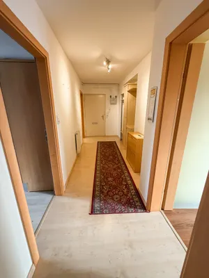 2-Zimmer-Wohnung mieten in Wels-Land – 70 m², € 895 – Bild 4 von 7
