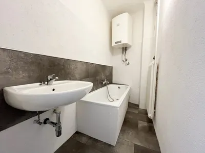 1-Zimmer-Wohnung mieten in Neunkirchen – 49 m², € 645 – Bild 2 von 17
