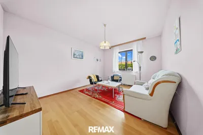6-Zimmer-Haus kaufen in Baden – 200 m², € 649.000 – Bild 7 von 27