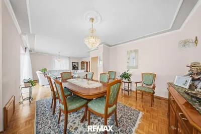 6-Zimmer-Haus kaufen in Baden – 200 m², € 649.000 – Bild 3 von 27