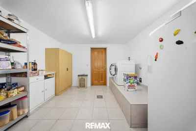 6-Zimmer-Haus kaufen in Baden – 200 m², € 649.000 – Bild 20 von 27
