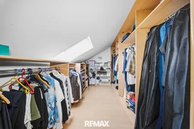 6-Zimmer-Haus kaufen in Baden – 200 m², € 649.000 – Bild 13 von 27