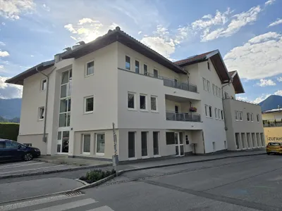1-Zimmer-Wohnung mieten in Innsbruck-Land – 41 m², € 855 – Bild 8 von 8