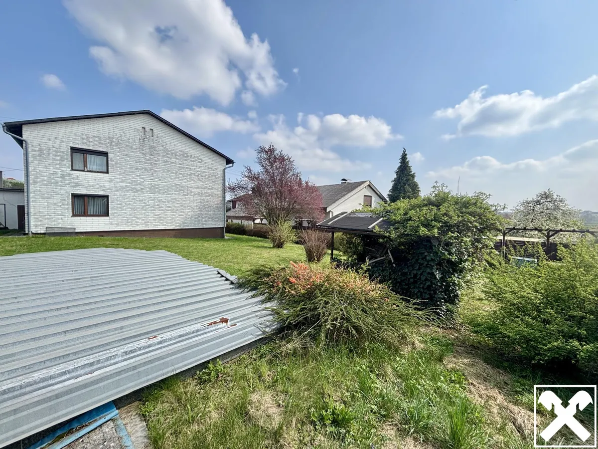 Wohnhaus in begehrter Siedlungslage - Ansicht 2