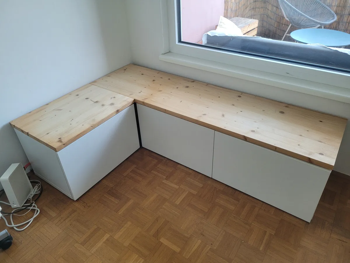 Eckbank mit Stauraum, € 60,- (6020 Innsbruck)