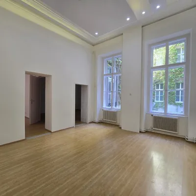 6-Zimmer-Gewerbeimmobilie mieten in Wien – 125 m², € 2.559 – Bild 2 von 35