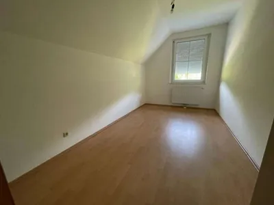 3-Zimmer-Wohnung mieten in Lilienfeld – 73,44 m², € 737 – Bild 11 von 12