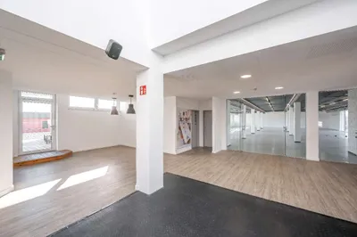 Gewerbeimmobilie mieten in Linz – 600 m², € 4.800 – Bild 11 von 30