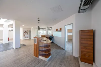 Gewerbeimmobilie mieten in Linz – 600 m², € 4.800 – Bild 16 von 30