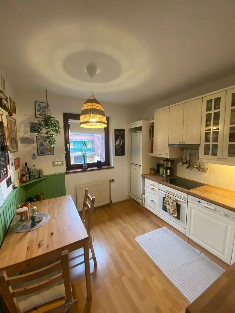 Eggenberg, 4 Zimmer Wohnung mit Süd Loggia - Ansicht 2