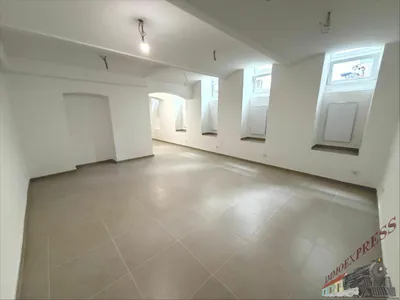 4-Zimmer-Gewerbeimmobilie mieten in Wien – 140 m², € 510 – Bild 10 von 14