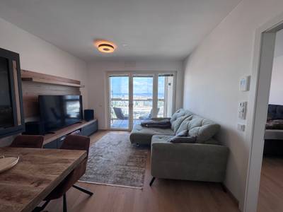 EXKLUSIVE SKYLINE-WOHNUNG IM HELIO TOWER Wohnen über den Dächern Wiens – Bild 2
