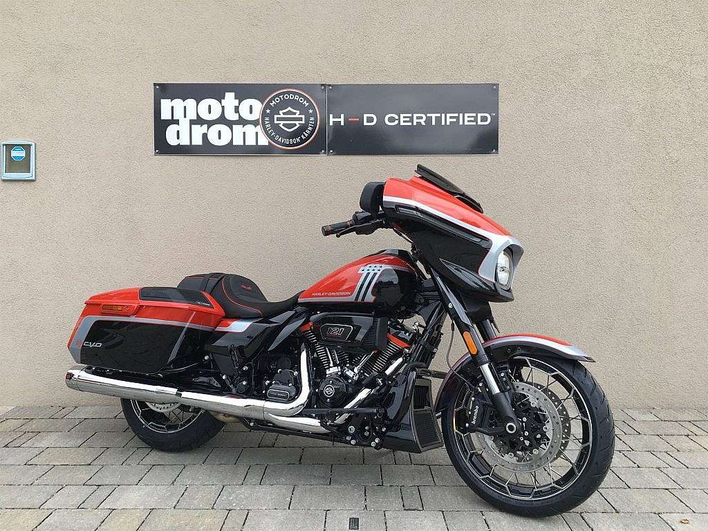 Harley-Davidson CVO Street Glide 121 Tourer