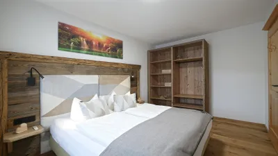 5-Zimmer-Haus mieten in Kitzbühel – 150 m², € 2.500 – Bild 2 von 6