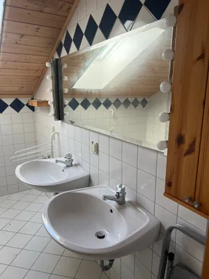10-Zimmer-Immobilie mieten in Schärding – 230 m², € 2.600 – Bild 7 von 8
