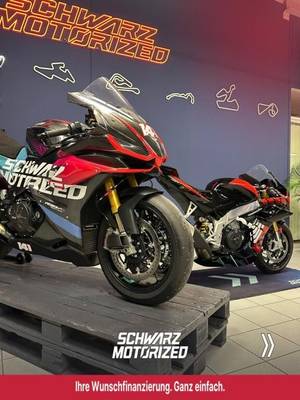 Aprilia RSV 4 1100 Factory RACE