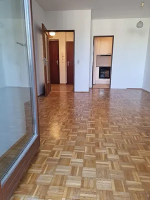 3-Zimmer-Wohnung kaufen in Klagenfurt – 56 m², € 208.000 – Bild 1 von 4