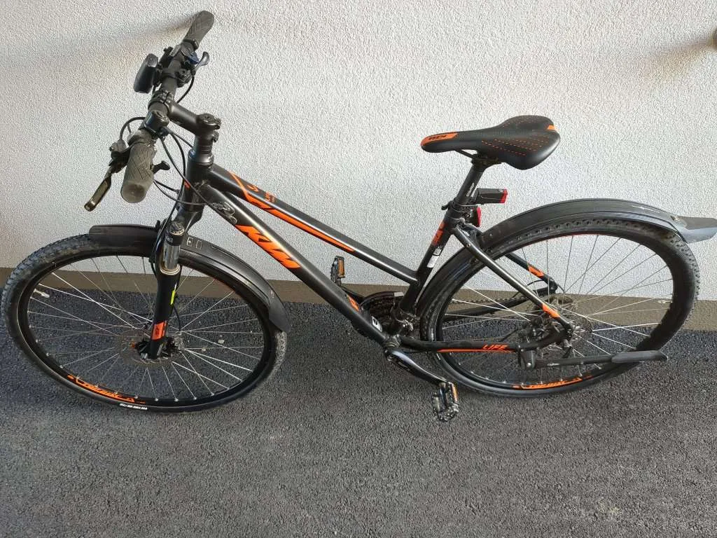 e fahrrad trekking 7 Ultra+ – Premium E-Trekking Bike mit 100 Nm Power – HEPHA E-Bike Gitane Fahrräder gebraucht kaufen Category:E Bike Trekking_Bosch Kiox 500 Größe:L - 49 x 15 x 15 cm