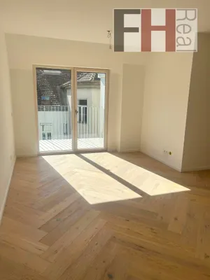 Erstbezug Dachgeschoßwohnung im renovierten Gründerzeithaus mit Terrasse