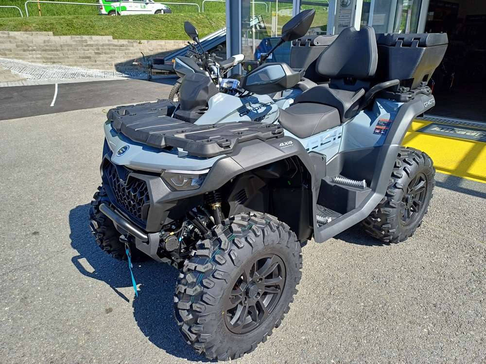 CF-Moto CForce Quad