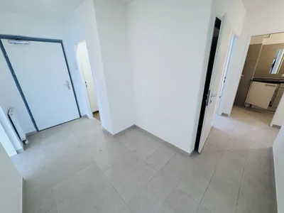 Helle 4-Zimmer-Wohnung mit Terrasse in 1210 Wien zu mieten! – Bild 3
