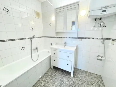 3-Zimmer-Wohnung kaufen in Bruck an der Leitha – 71 m², € 168.000 – Bild 14 von 16