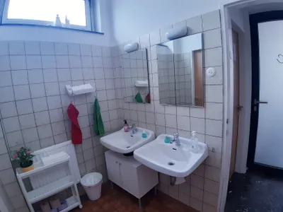 2-Zimmer-Gewerbeimmobilie mieten in Salzburg Stadt – 37 m², € 500 – Bild 4 von 15
