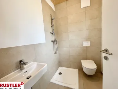 5-Zimmer-Haus mieten in Baden – 122,5 m², € 1.321 – Bild 5 von 18