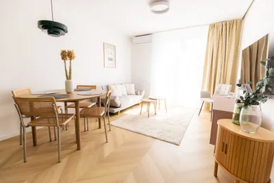 Exklusiver Erstbezug nach Generalsanierung 2026: 3-Zimmer-Traum mit 20 m² Terrasse & Balkon nahe Belvedere | Klimatisiert | Ideal für 2 Professionals | Provisionsfrei