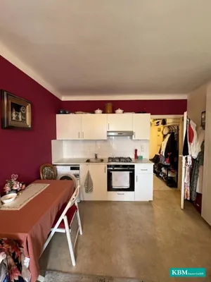 Charmante 2-Zimmer-Mietwohnung mit großem Balkon – Bild 2