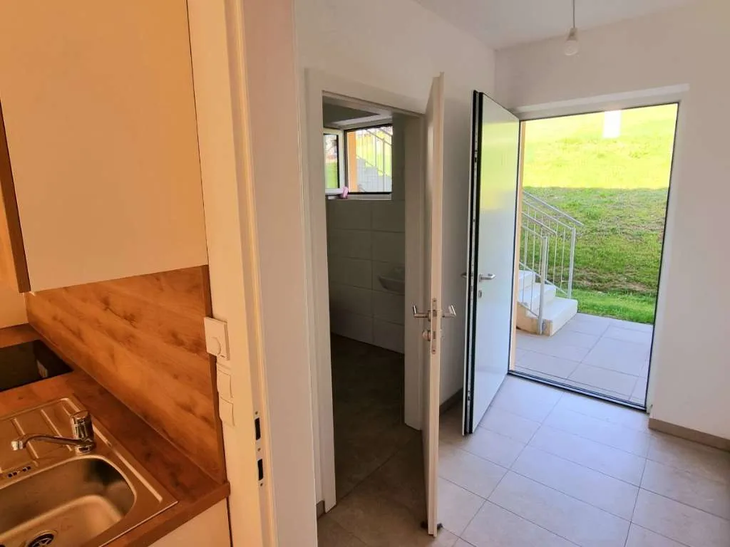MIETFREI für 1 Monat! RANDWOHNUNG, 208 m² GARTEN, HUNDE/ KATZEN erlaubt, 3 Zimmer - Ansicht 3