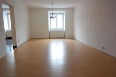 2-Zimmer-Wohnung mieten in Waidhofen an der Ybbs – 70 m², € 642 – Bild 2 von 5