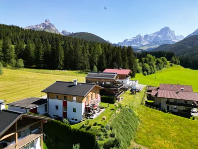6-Zimmer-Haus kaufen in Sankt Johann im Pongau – 162,68 m², € 899.000 – Bild 2 von 33