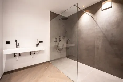 4-Zimmer-Wohnung mieten in Salzburg-Umgebung – 184 m², € 6.600 – Bild 11 von 20