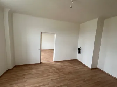 1-Zimmer-Wohnung mieten in Wiener Neustadt – 41 m², € 275