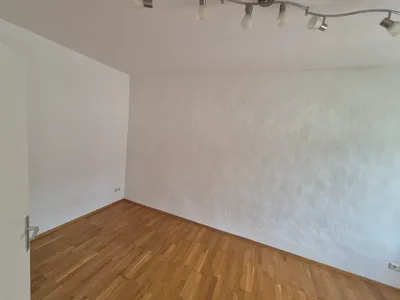2-Zimmer-Wohnung mieten in Eferding – 50 m², € 590 – Bild 2 von 7