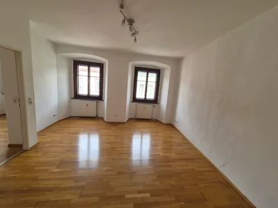 2-Zimmer-Wohnung mieten in Eferding – 50 m², € 590 – Bild 1 von 7