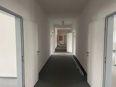 1-Zimmer-Gewerbeimmobilie mieten in Waidhofen an der Thaya – 200 m², € 8 – Bild 19 von 21