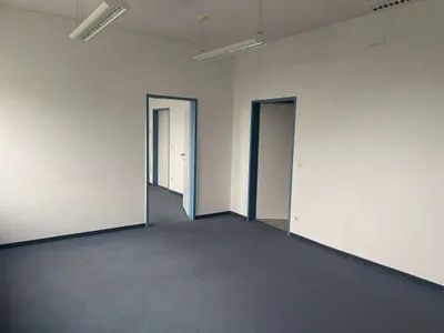 1-Zimmer-Gewerbeimmobilie mieten in Waidhofen an der Thaya – 200 m², € 8 – Bild 7 von 21