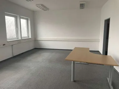 1-Zimmer-Gewerbeimmobilie mieten in Waidhofen an der Thaya – 200 m², € 8 – Bild 17 von 21