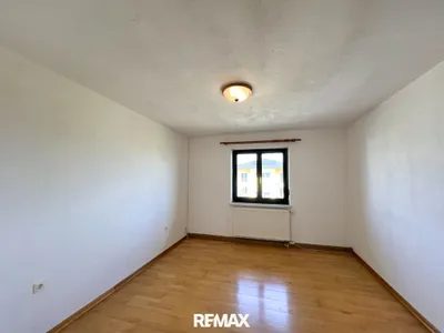 11-Zimmer-Gewerbeimmobilie kaufen in Braunau am Inn – 270 m², € 698.000 – Bild 19 von 40