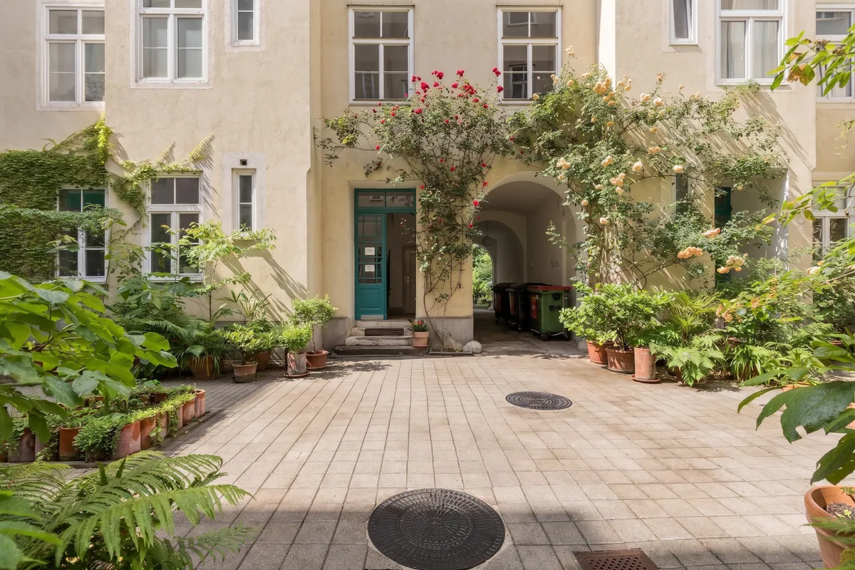 Vintage Altbau-Vibes im 9. Bezirk - ruhig, charmant & voller Möglichkeiten - Ansicht 3