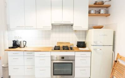 Möblierte 2 Zimmer Wohnung in der Apostelgasse mit optionaler All Inclusive Miete – Bild 3