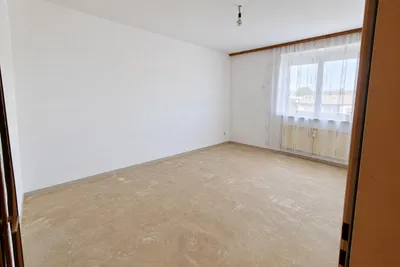 3-Zimmer-Wohnung kaufen in Linz Land – 90 m², € 190.000 – Bild 8 von 16