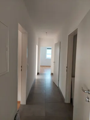 4-Zimmer-Wohnung mieten in Krems Land – 88,44 m², € 879 – Bild 7 von 9
